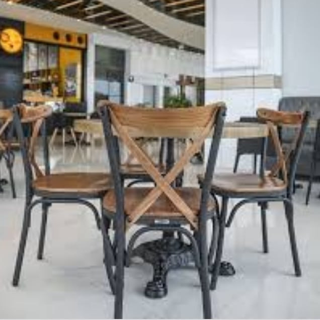 صندلی ناهارخوری تونت