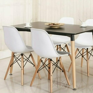 میز و صندلی فست فودی