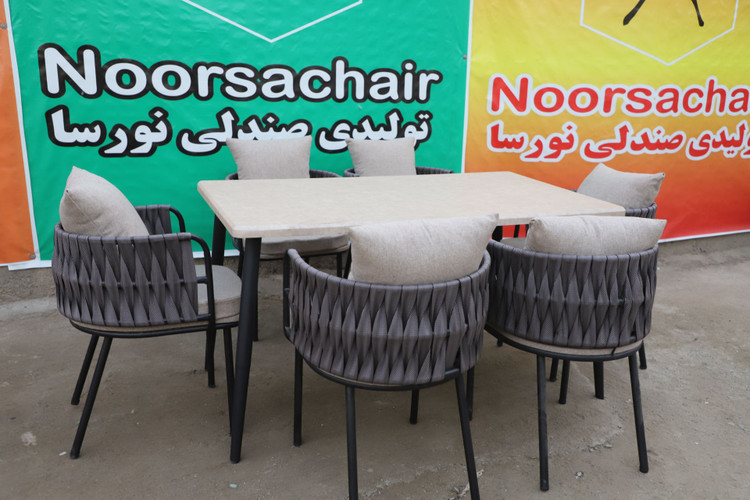 میز و صندلی کنزی