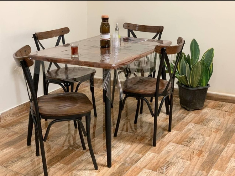 میز و صندلی ناهارخوری ۴ نفره میز ۸۰×۱۲۰