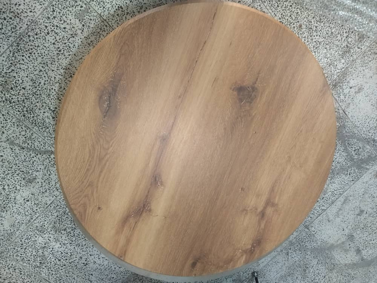 طرح چوب بلوط روشن