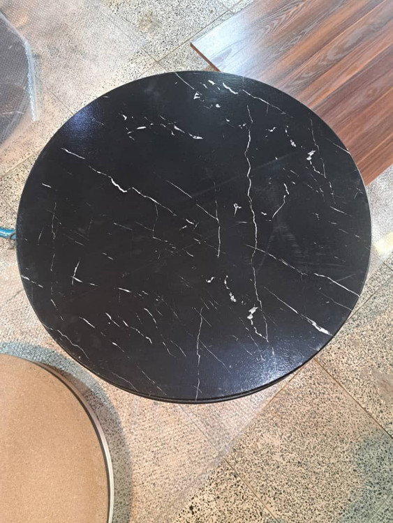 میز طرح سنگ مشکی