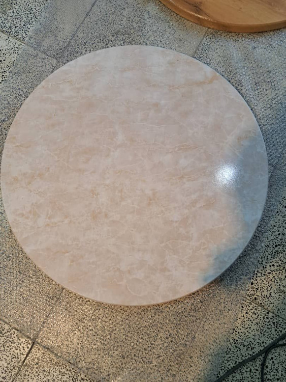 میز کرم پتینه